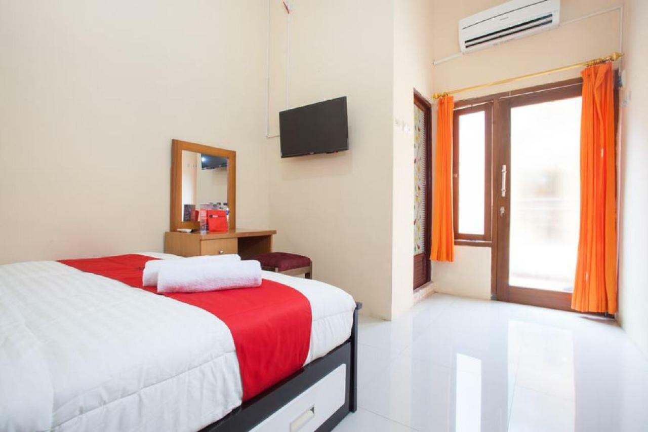Hotel Reddoorz Syariah Near Untag Banyuwangi Banyuwangi  Exterior foto